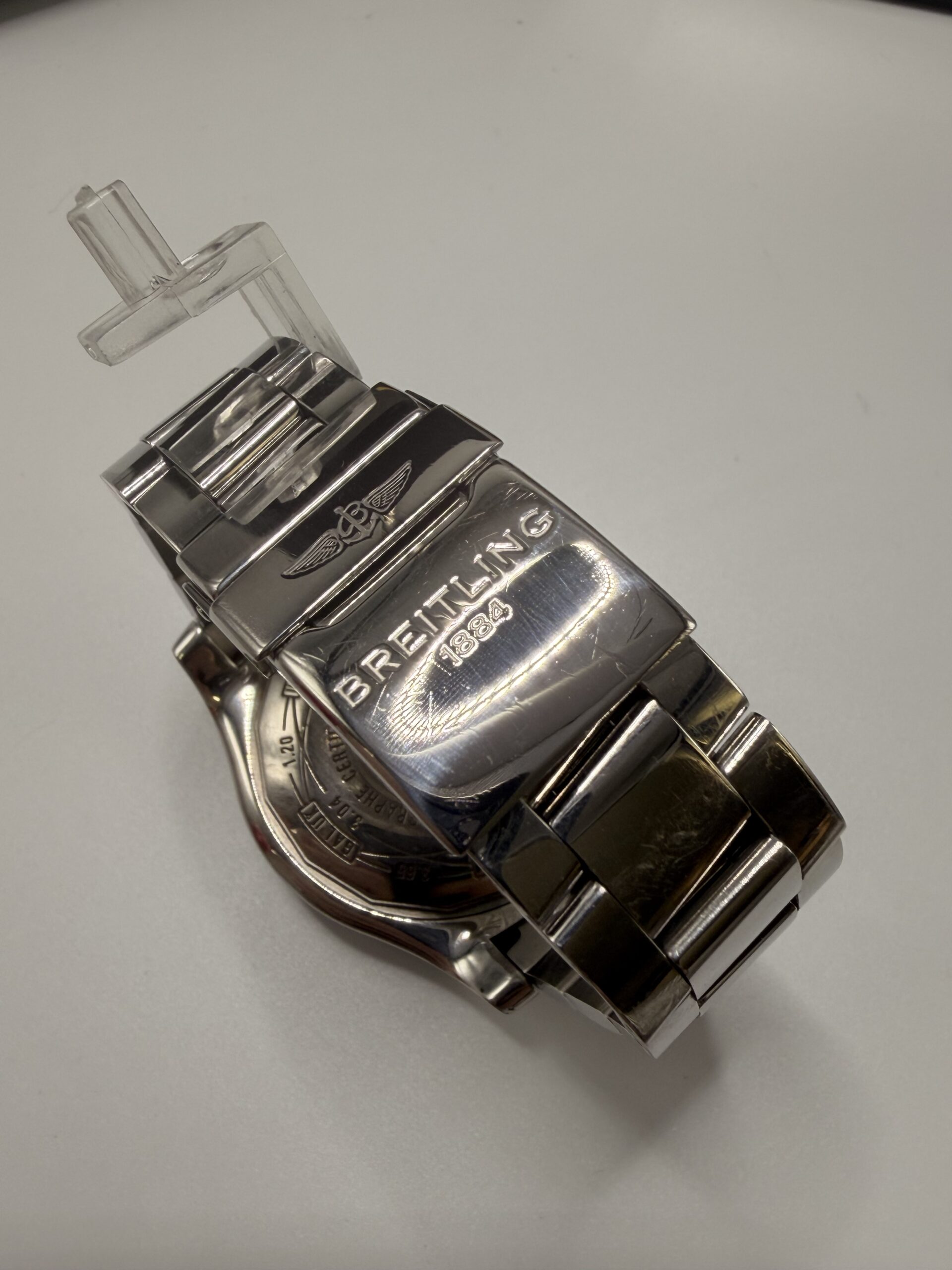 Breitling Super Avenger II ref A1337111/C871-168A full set année 2015