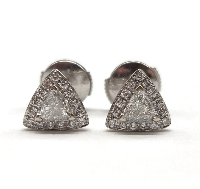 BOUCLES D'OREILLES 18K DIAMANTS ENV 0,30 CT