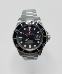 Rolex Submariner Date ref 16800 année 1982