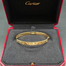 BRACELET CARTIER LOVE CLASSIQUE OR JAUNE 18K (T.19) — photo 5
