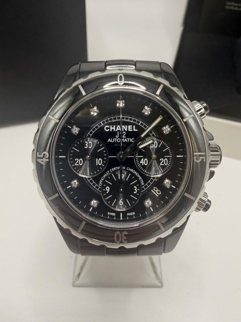 Chanel J12 ref H2419 Full Set année 2012