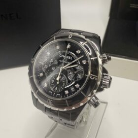 Chanel J12 ref H2419 Full Set année 2012 — photo 3