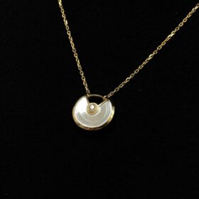 COLLIER CARTIER AMULETTE OR 18K DIAMANT NACRE — photo 4