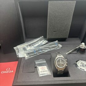 Omega Speedmaster Professional Moonwatch Full Set ref 31130423001006 — photo 2