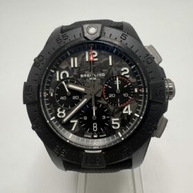 Breitling Avenger B01 Sb0147 année 2023 — photo 1