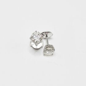 BOUCLES D’OREILLES PUCES OR 18K ENV. 1 CT(x2) — photo 1