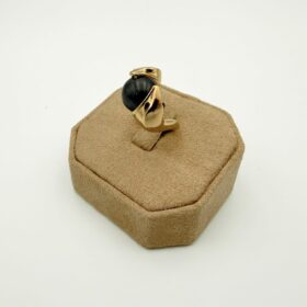 BAGUE BOUCHERON « TROUBLE » OR 18K JADE GRIS ÉMAIL NOIR (T.52) — photo 5