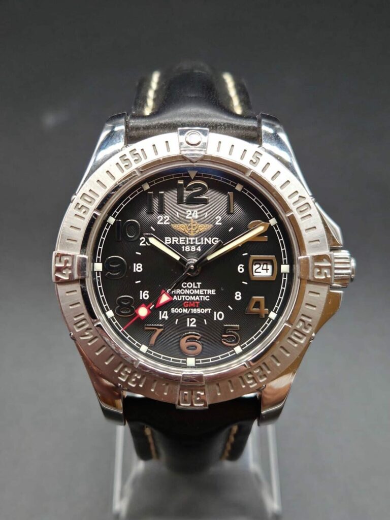 Breitling Colt GMT A32350 année 2011