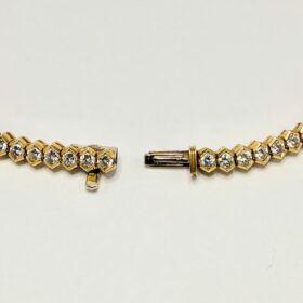 COLLIER RIVIERE NID D’ABEILLES OR 18K DIAMANTS ENV. 8 CTS — photo 3