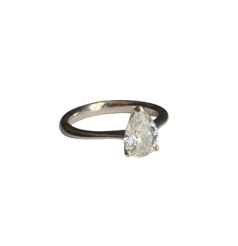 BAGUE OR 18K DIAMANT POIRE 0,95 CT GIA (T.47)